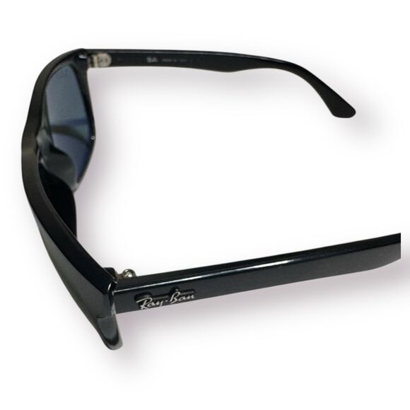 Ray-Ban RB4184‎ Wayfarer Black Polarized G-15 Grey/Green Sunglass 601/9A - Picture 7 of 12